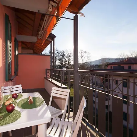 Casa Fiorita Pool And *